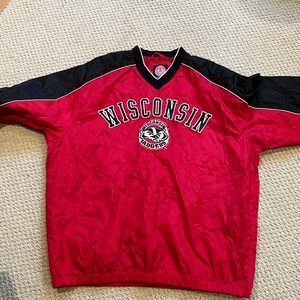 WI Badgers windbreaker/pullover